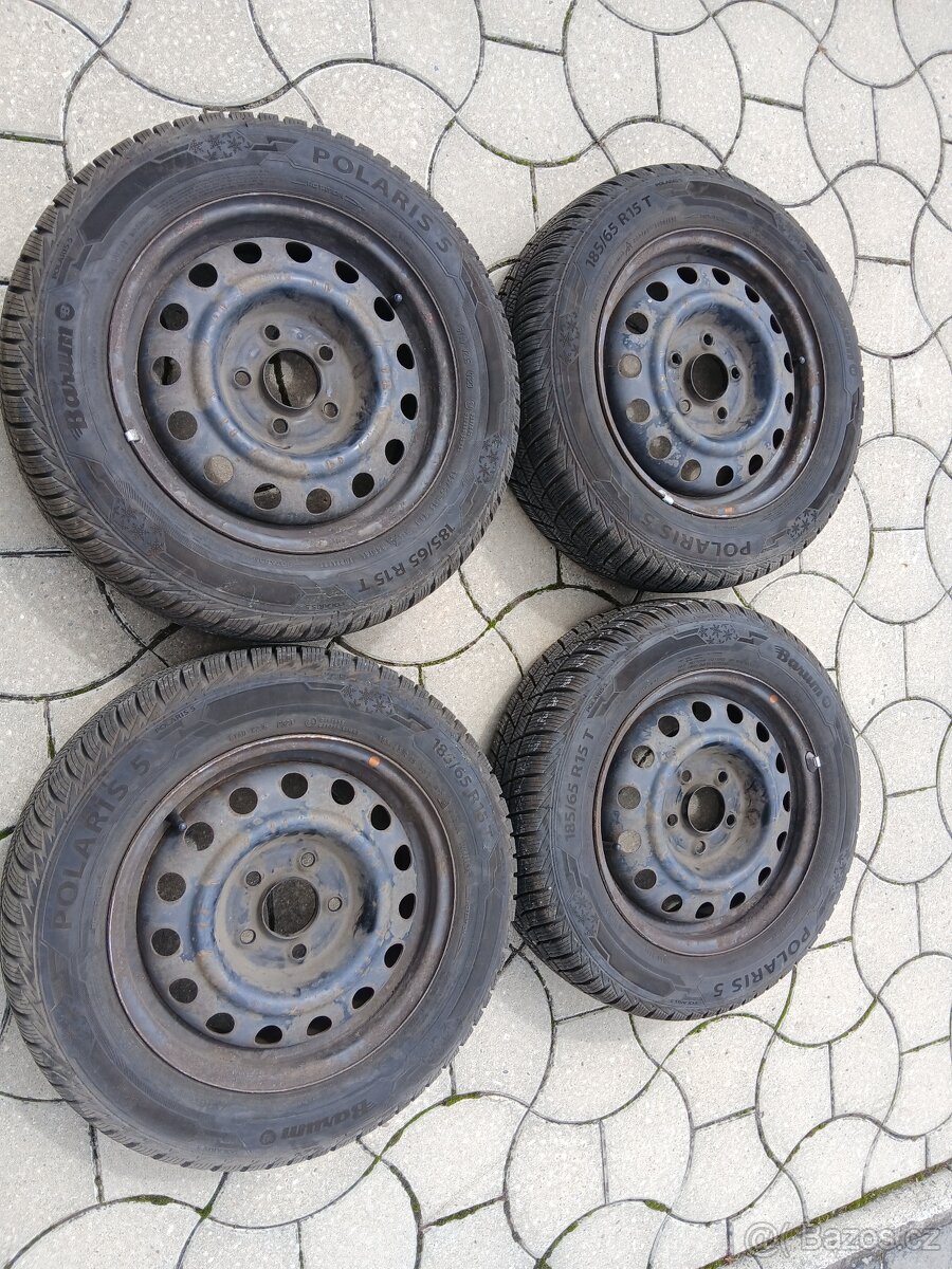 Zimní pneumatiky Barum Polaris 5 185/65 R15