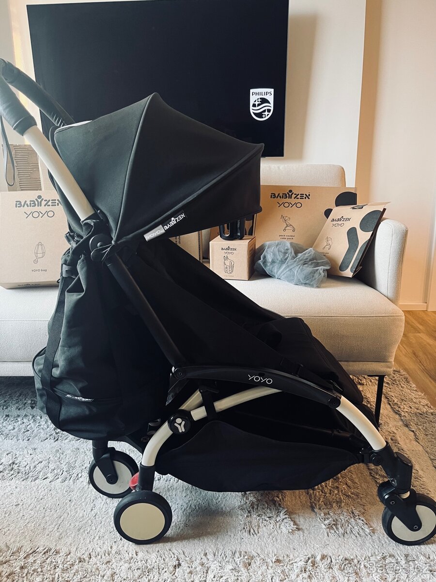 Babyzen YoYo kočárek držák na láhev cestovní opěrka černý