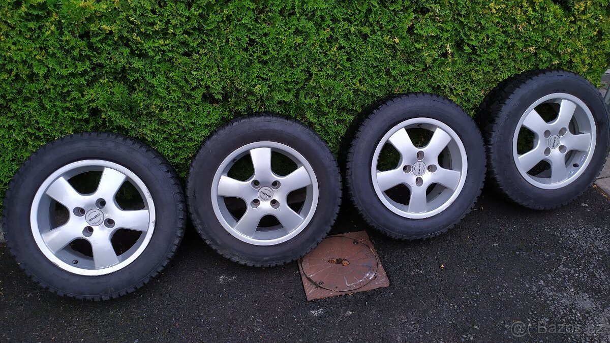 Prodám 4 zimní kola 185/65 R15 na alu discích ENZO 4x100