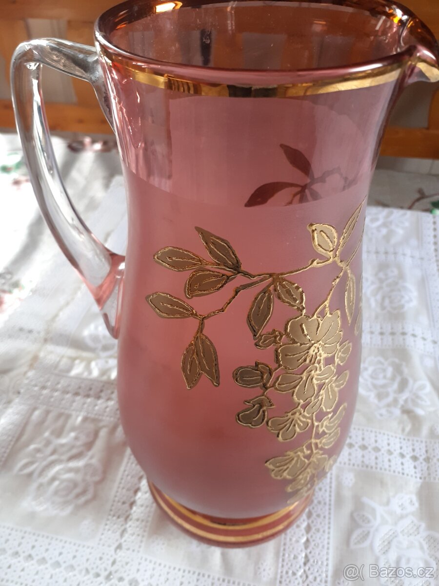 Retro džbán růžové sklo ,zlacená mísa, vázy