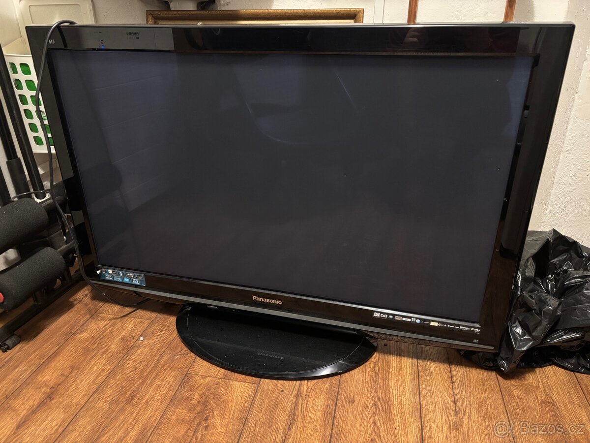 Televize panasonic úhlopříčka 149