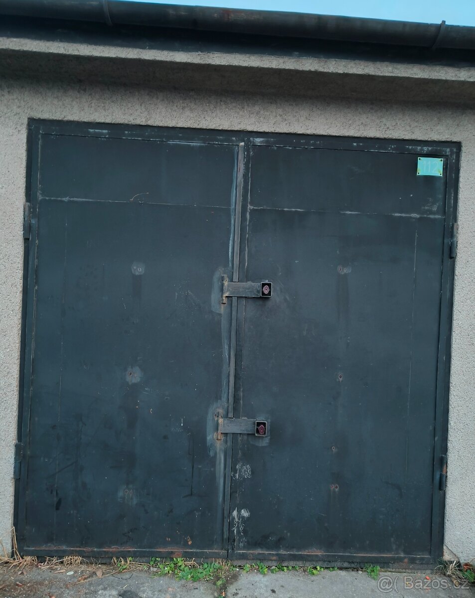 Pronájem garáže, skladu, dílny v Petřvaldu