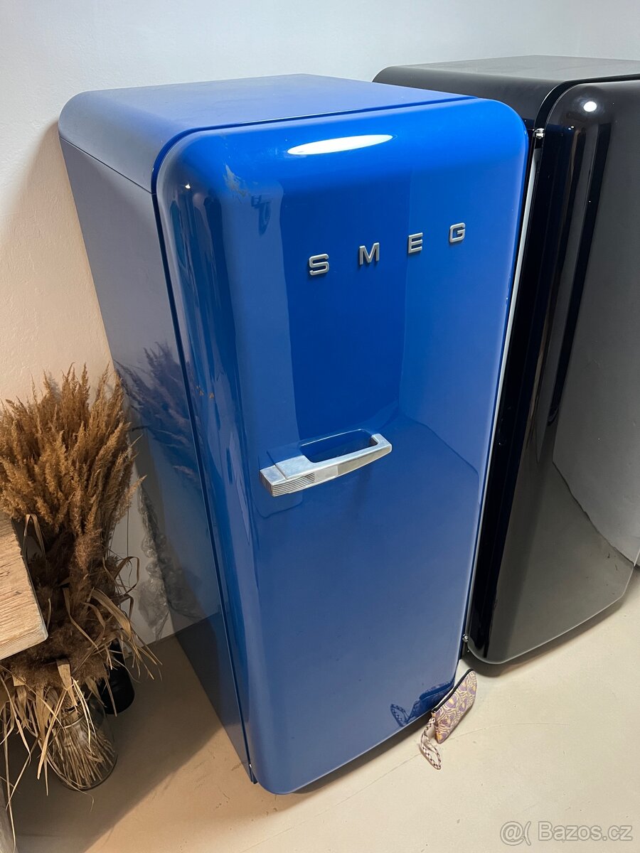 Lednice Smeg FAB28