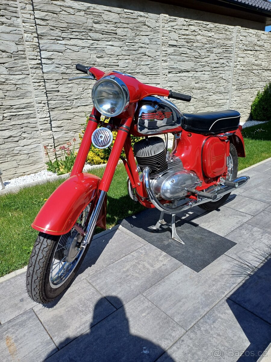 Jawa 250/559 Panelka s TP po renovaci