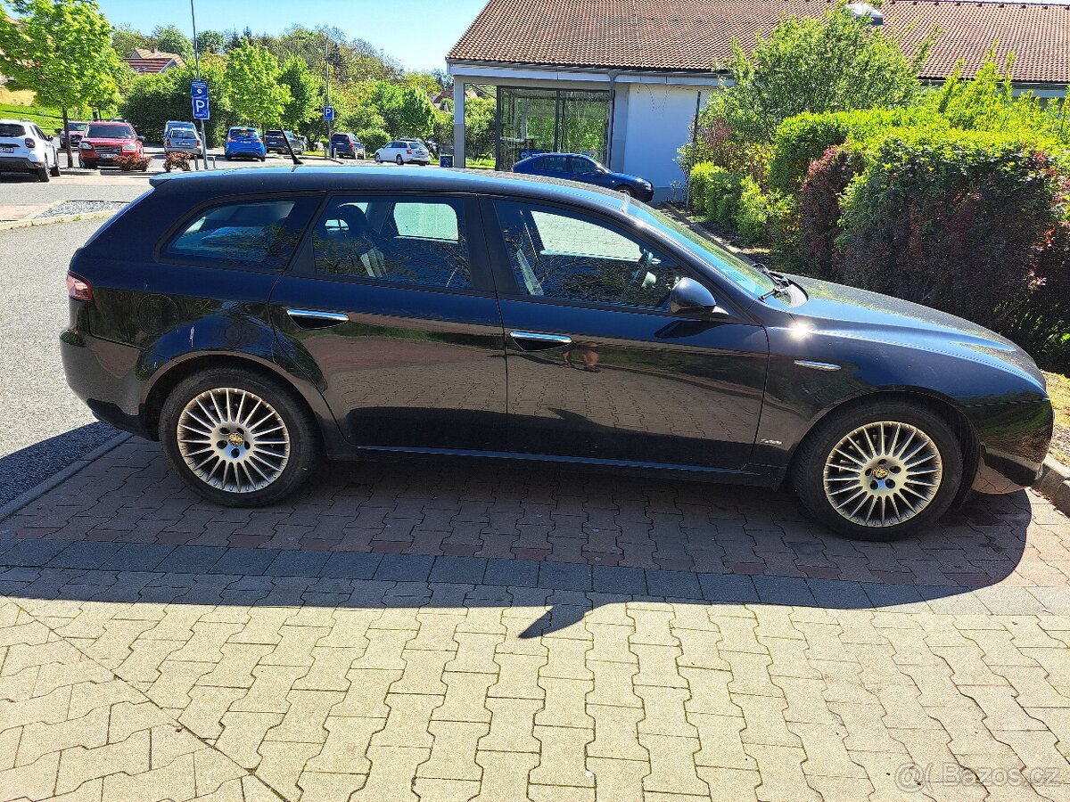 Alfa romeo 159 1.9 110 kw, RV 2008