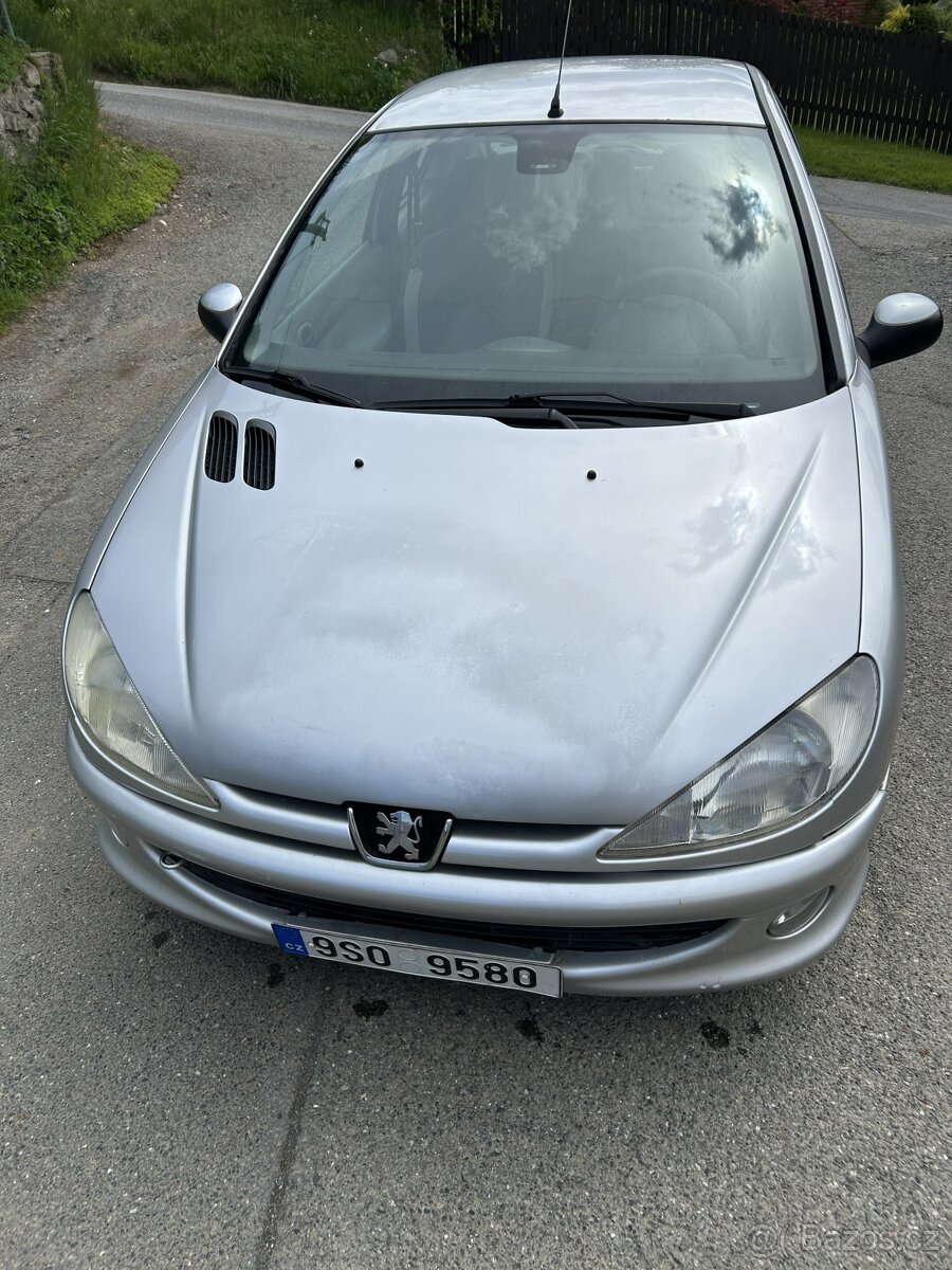 Prodám Peugeot 206