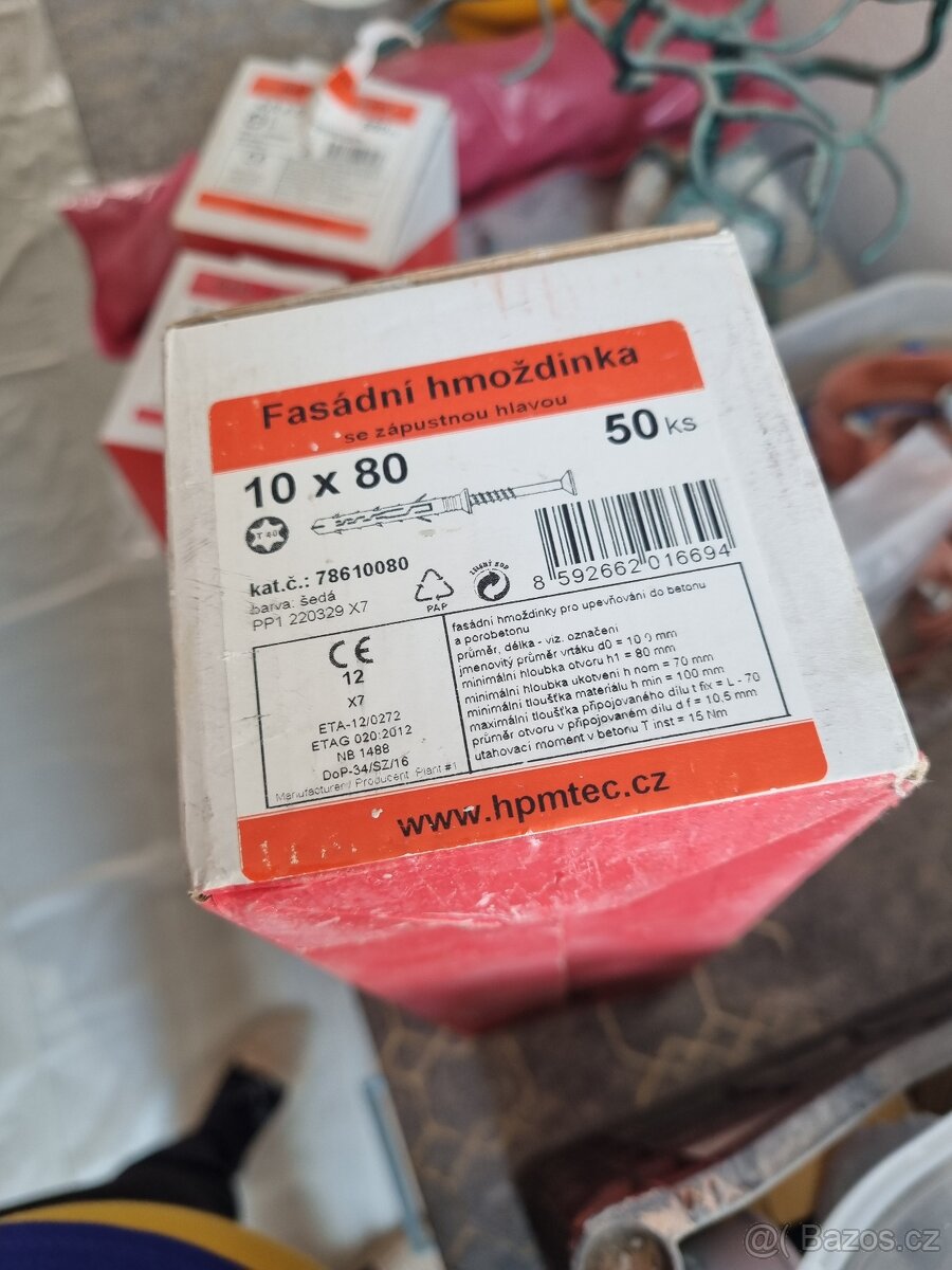 Fasádní hmoždinka zápustná 10x80