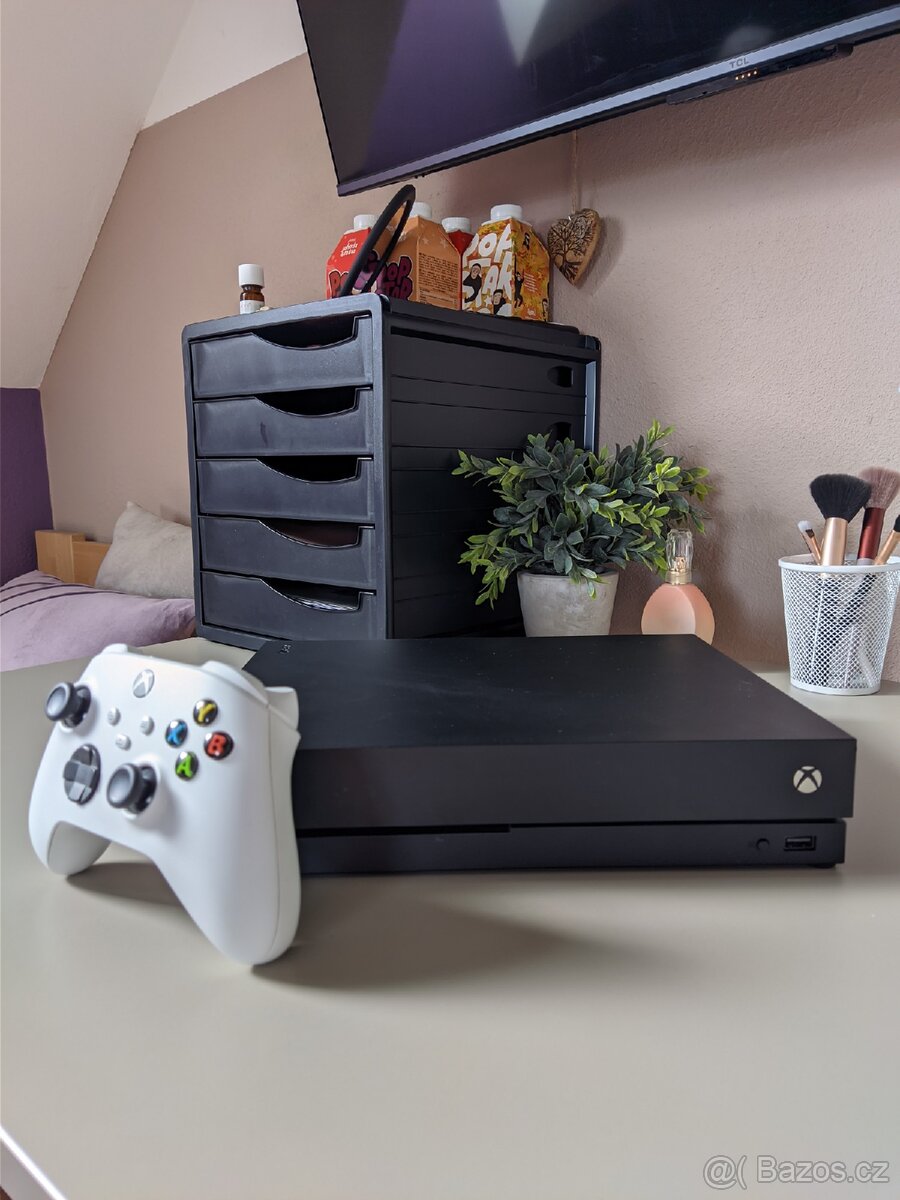 XBOX One X super stav