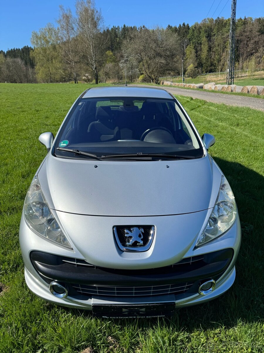 Peugeot 207 1.6 5 dveří Nová STK