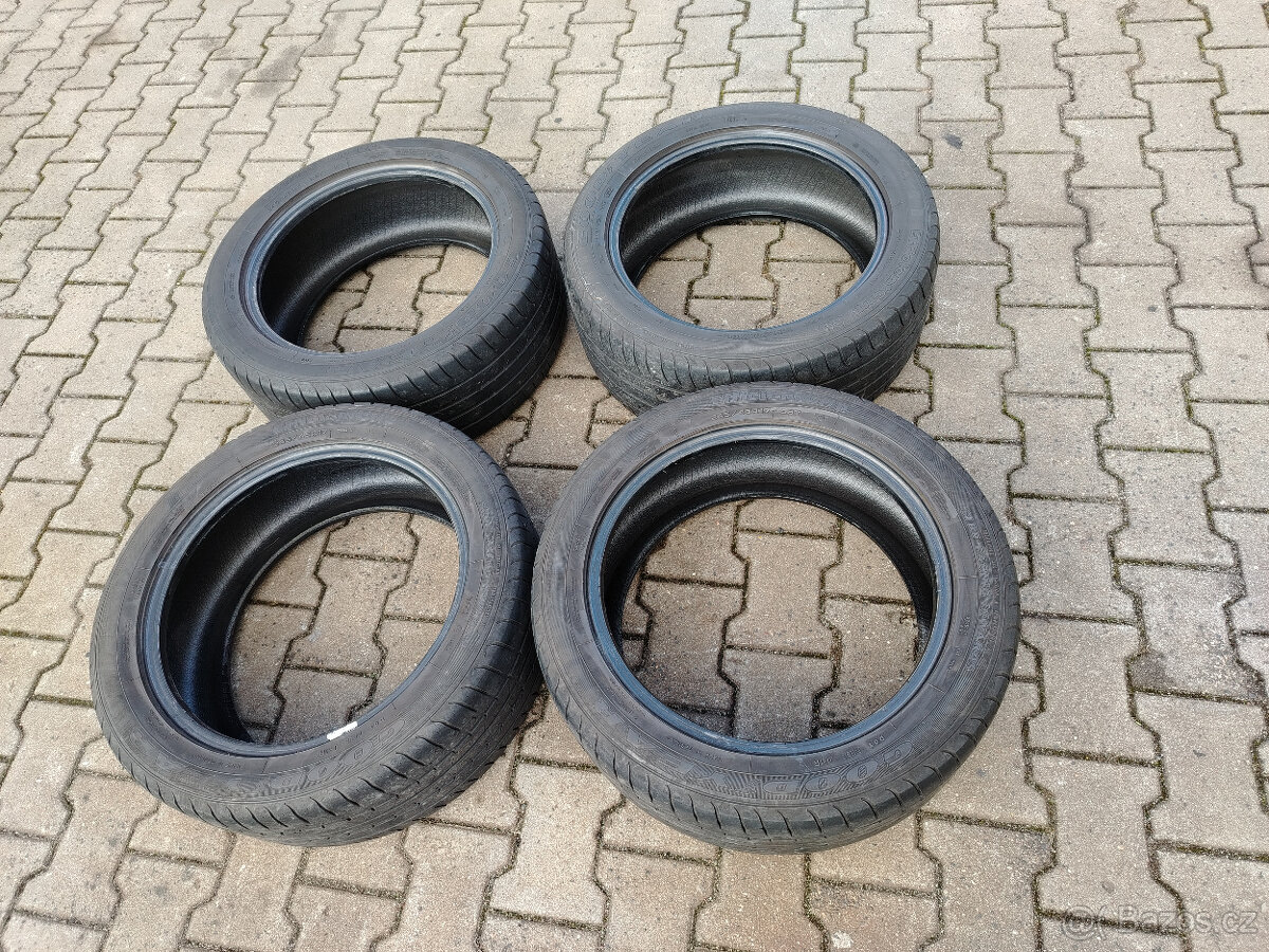 prodám sadu letních 245 45 17