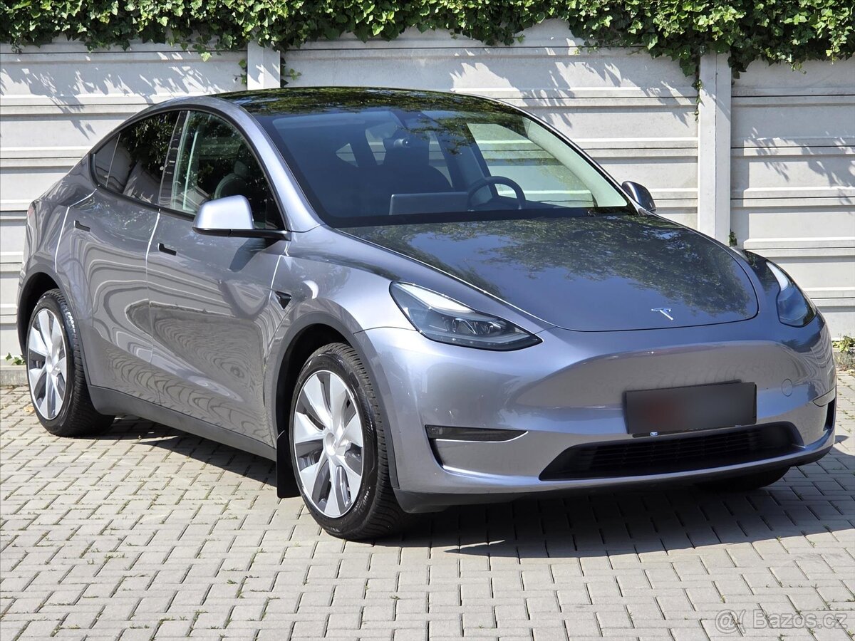 Tesla Model Y 0,0 378kW AWD Long Range ČR 1.maj AWD A/T Lon