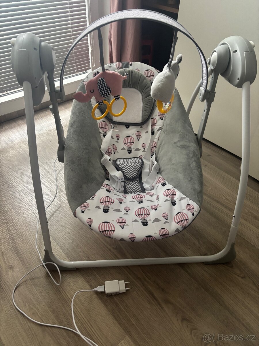 Elektrické houpátko pro miminko