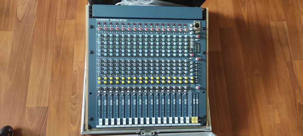 ALLEN&HEATH MIX WIZARD WZ 16 2 levně