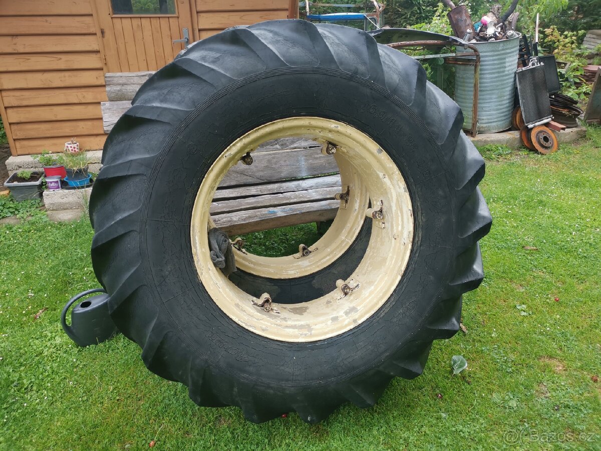 Pneu disky Zetor