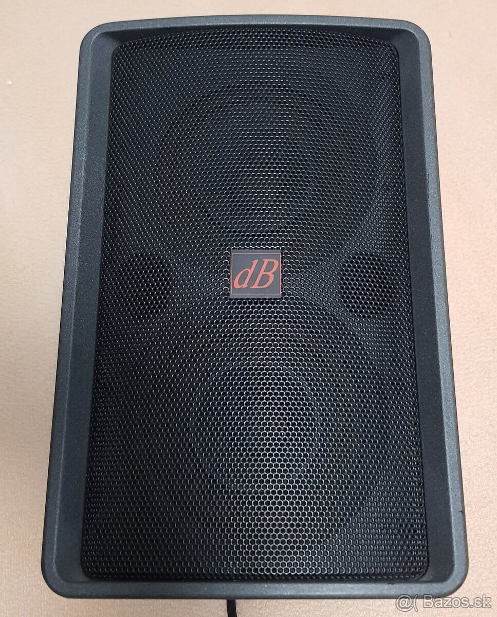 Aktivní menší reproduktor db technologies MB120