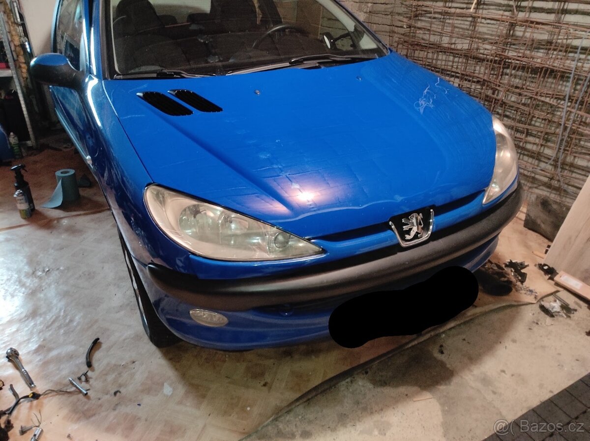 Peugeot 206 - 1.4i 55kW, 2005, automat