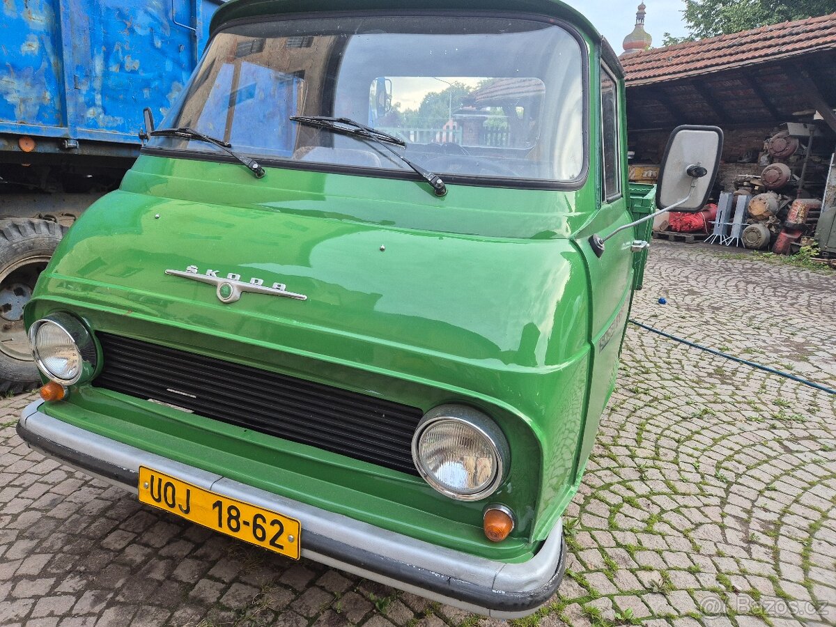 Škoda 1203