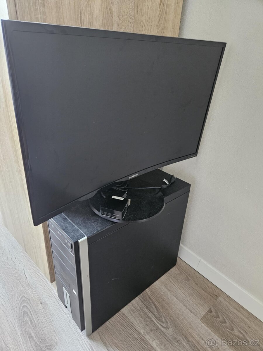 PC sestava a 27'' Monitor Samsung, i7, GTX 1660 SUPER