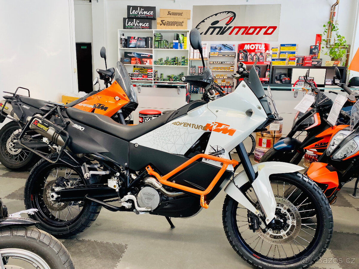 KTM 990 ADVENTURE WHITE ABS = AKRAPOVIČ /stk 4ROKY