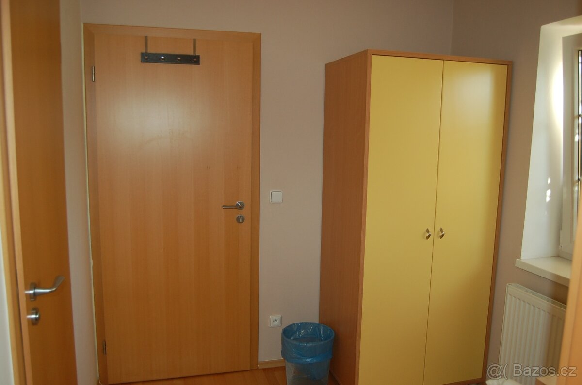 Prodám skříň