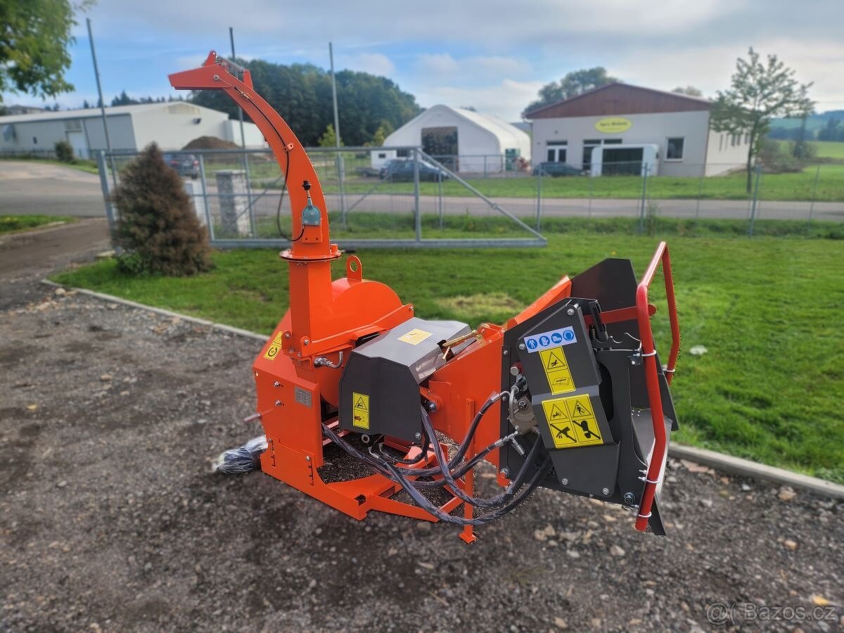 Štěpkovač Dabaki BX 52R (vč.DPH)