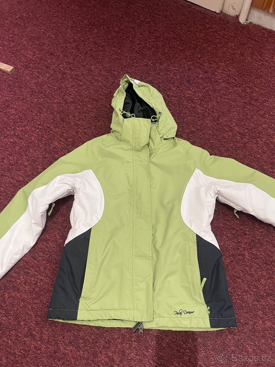Lyžařská bunda