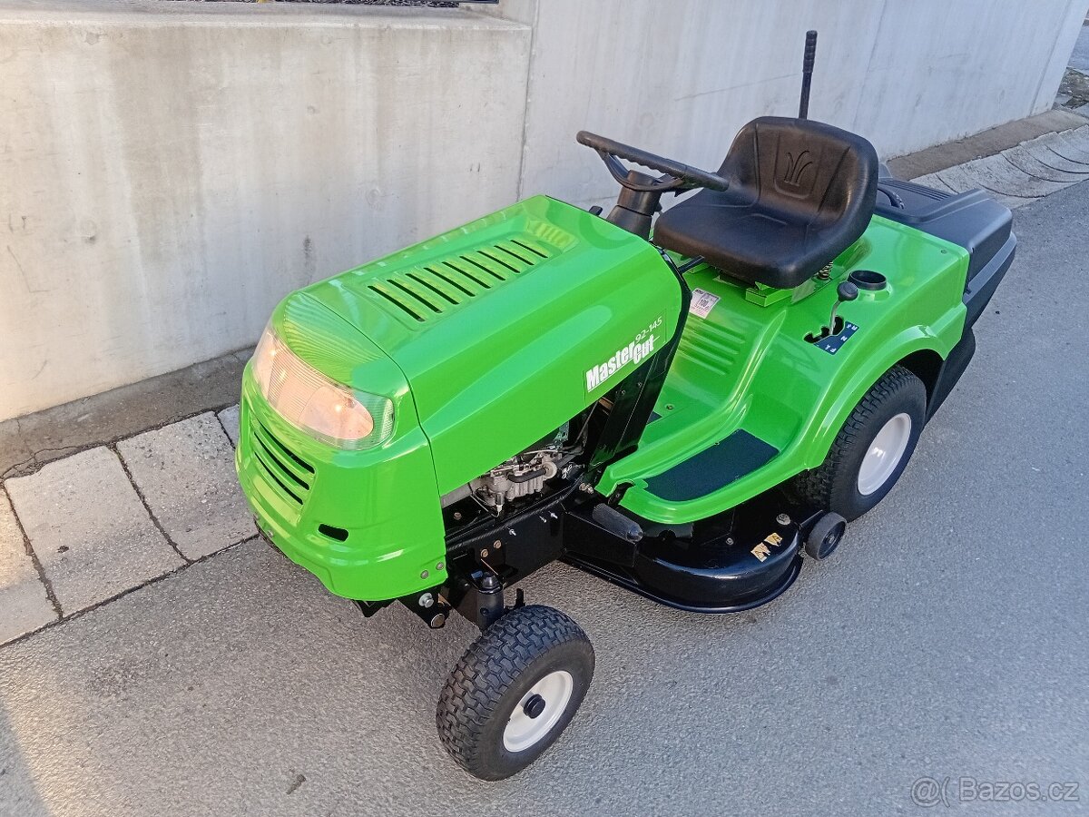 Prodám zahradní traktor MTD MasterCut 92-145