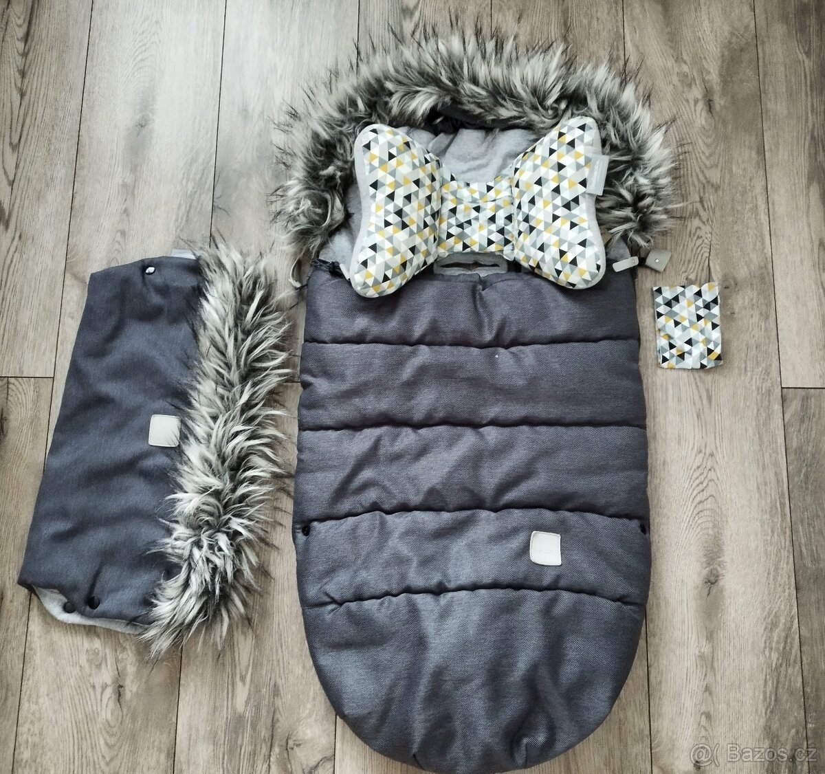 Luxusní zimní fusak včetně rukávníku na kočárek