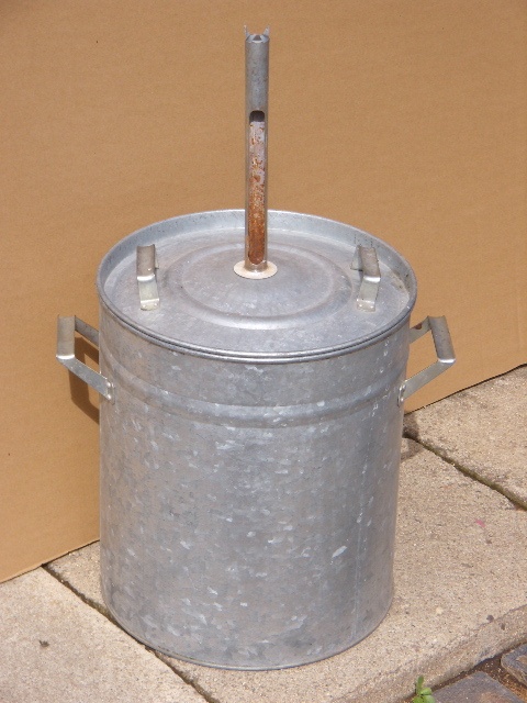 Prodám ZAVAŘOVACÍ HRNEC 30. litrový