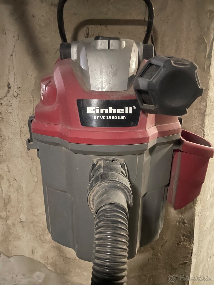 Vysavač Einhell (suchý/mokrý)