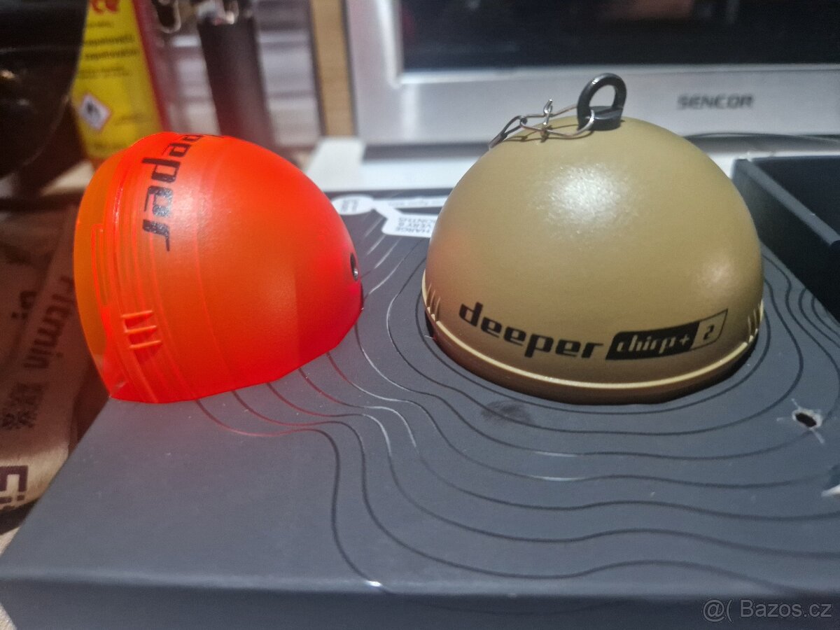 Prodám deeper chirp +2 a zavážecí lodičku.