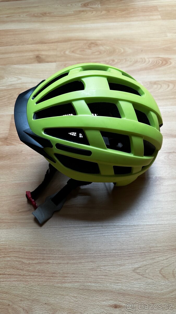 Cyklistická helma na kolo vel. S/M