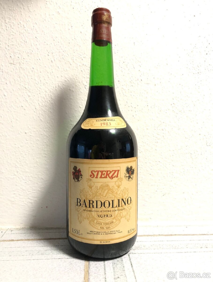 Italské archivni víno rok 1983