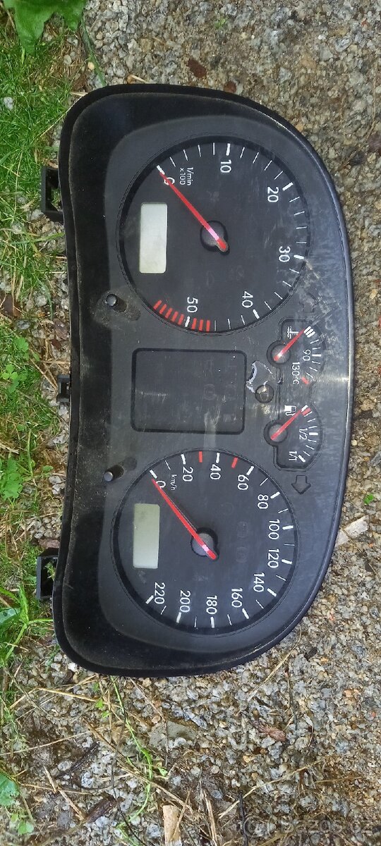 Budíky GOLF 4 1.9TDi