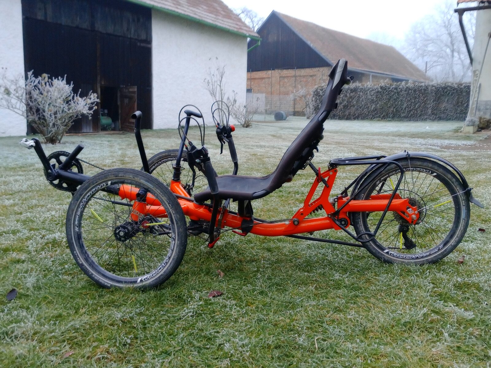 Lehokolo AZUB T-Tricon 20 -tříkolka