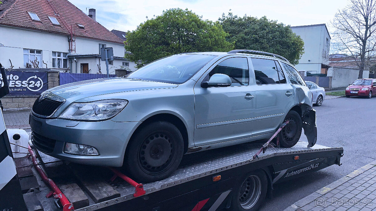 Vůz na díly Škoda Octavia 2 FL kombi 2010 BLS KXV LF7W