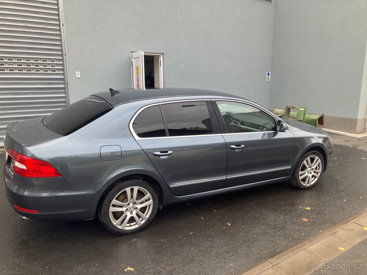 Škoda Superb 3.6 V6 191 KW 4x4