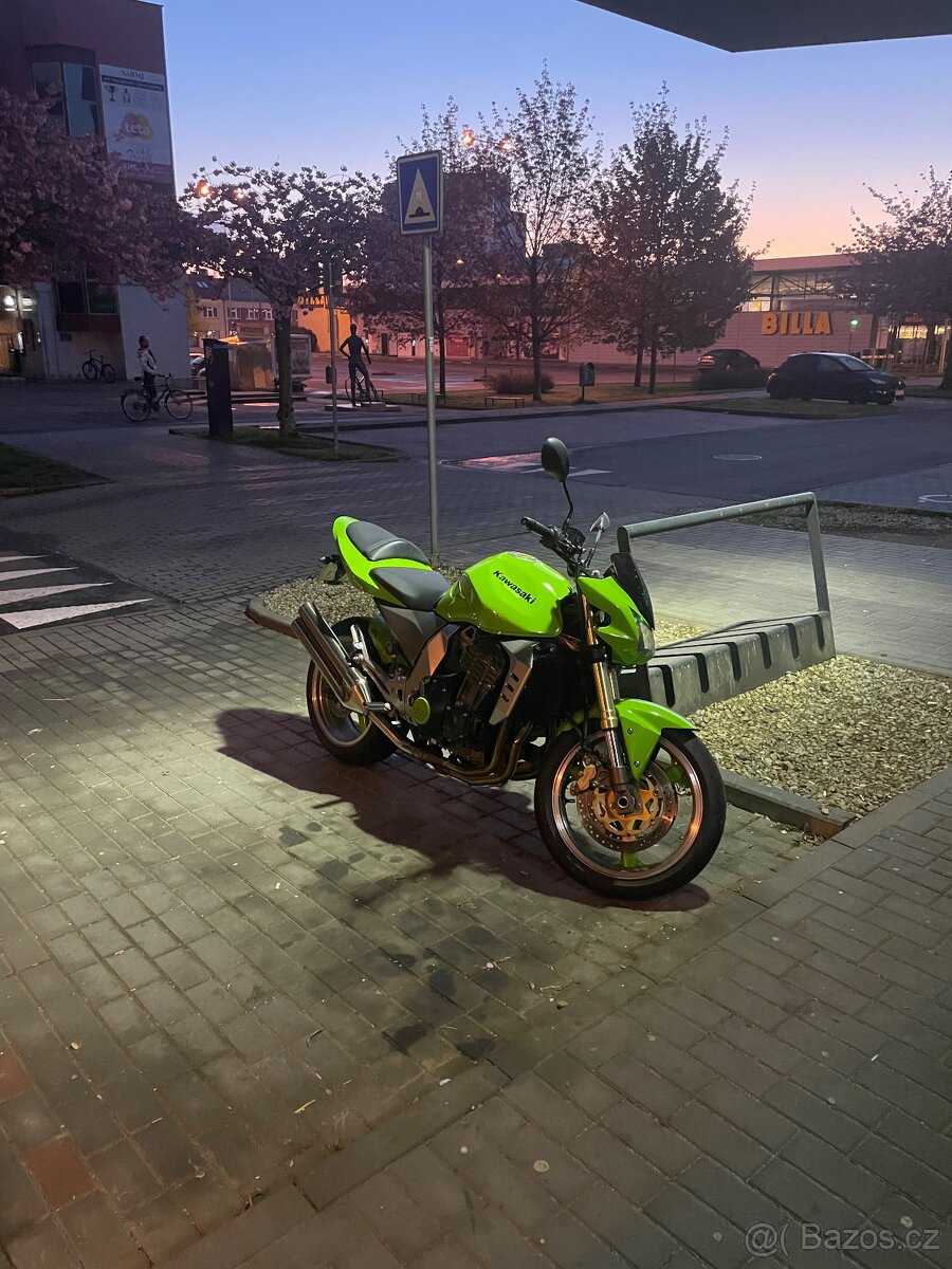 Kawasaki Z1000