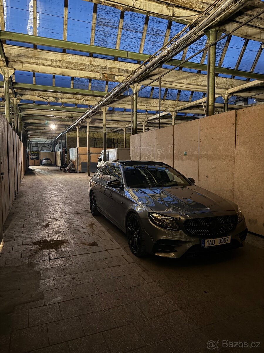 Mercedes E53 AMG BRABUS B53