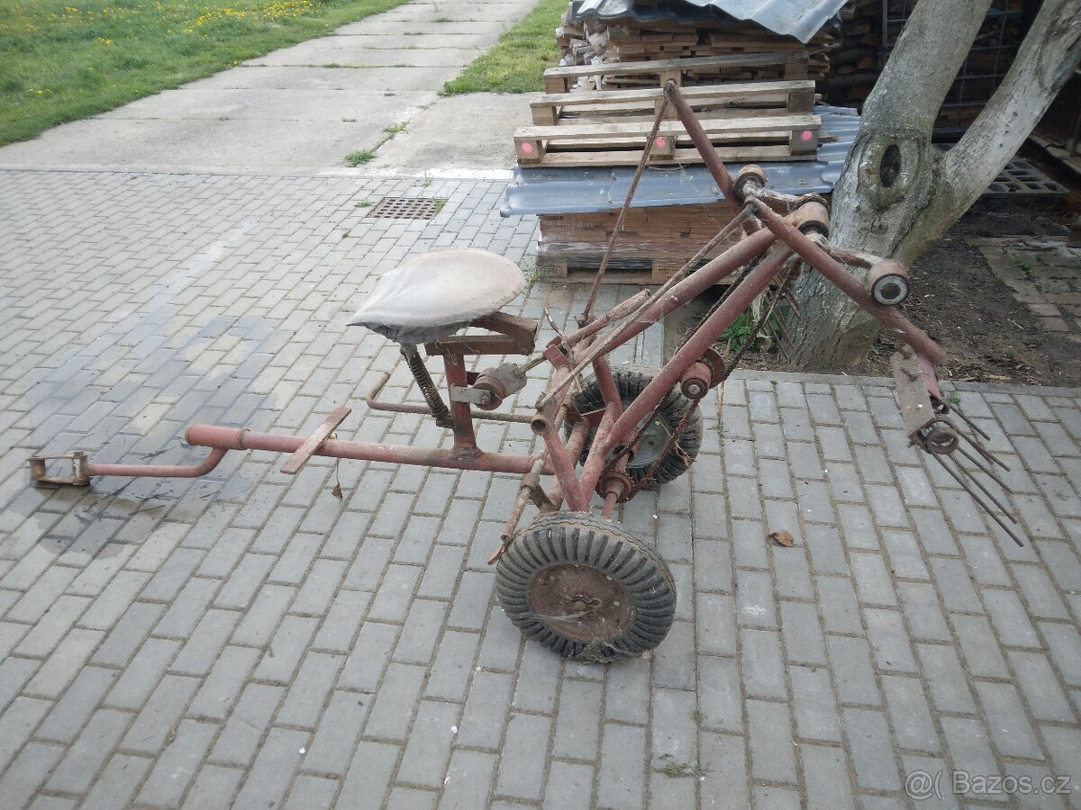 Obraceč sena za Vari