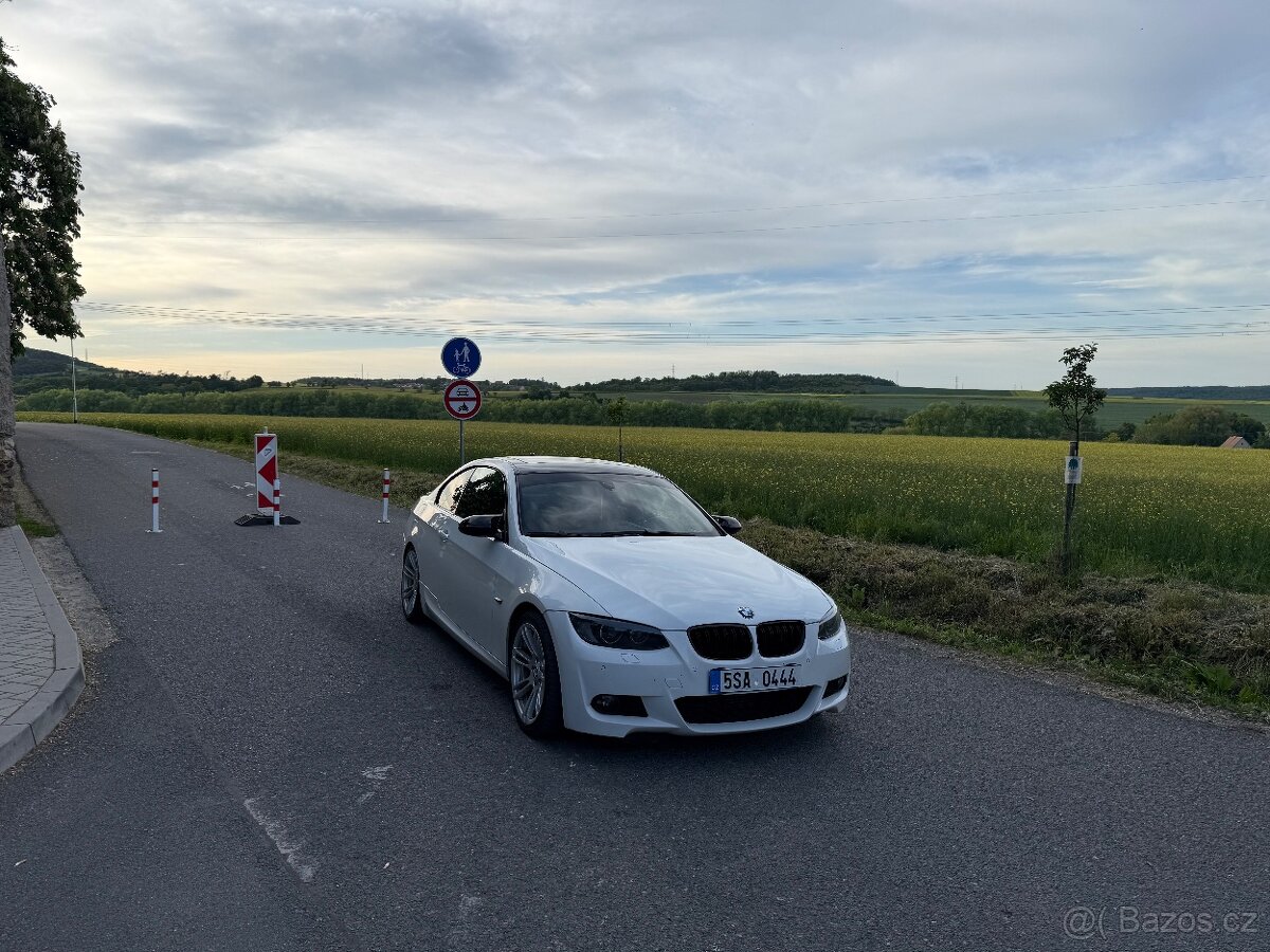 BMW 330D E92 COUPE - M-PAKET