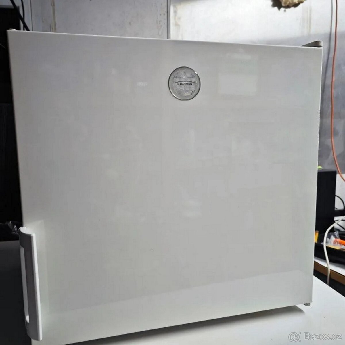 mrazák nástavba ELECTROLUX objem 50 litrů