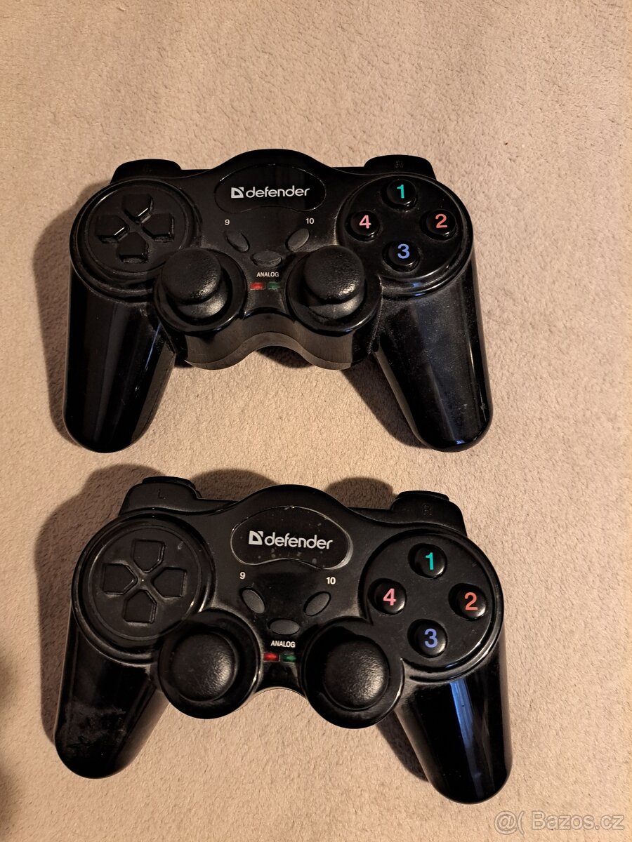 Gamepad Defender - Herní ovladač k PC