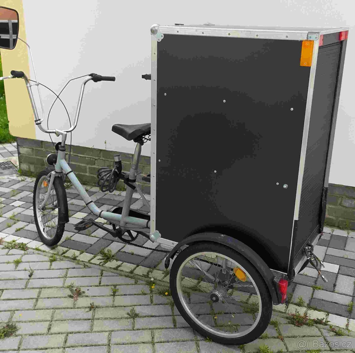 Prodám upravenou tříkolku s boxem: