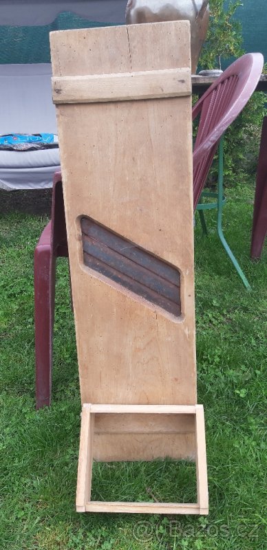 Prodám struhadlo na zelí