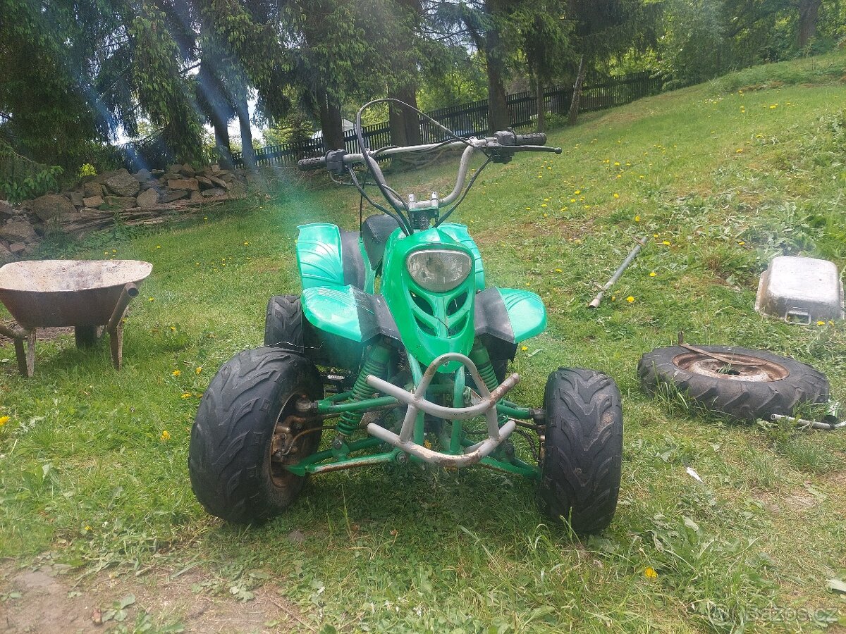 Čtyřkolka 125