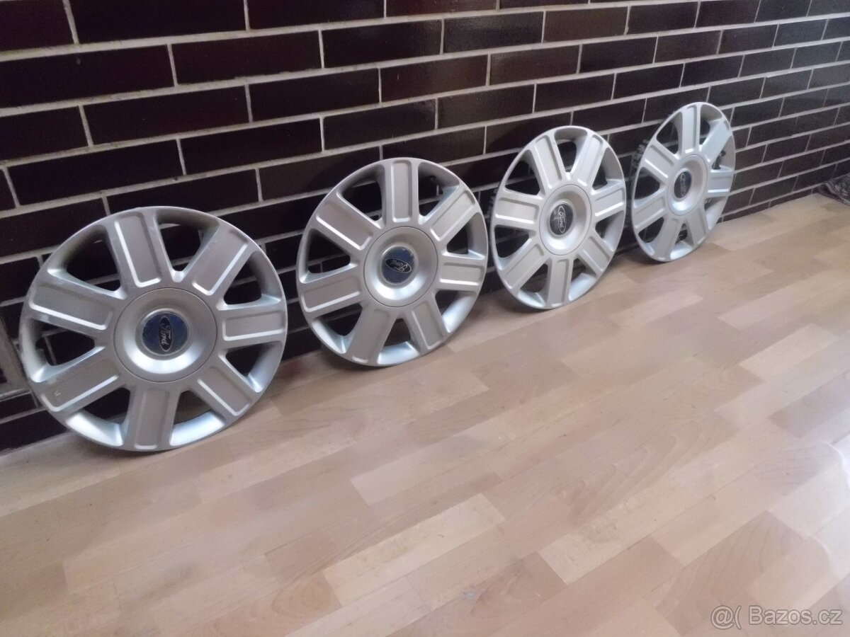 Poklice Ford 16" Sada