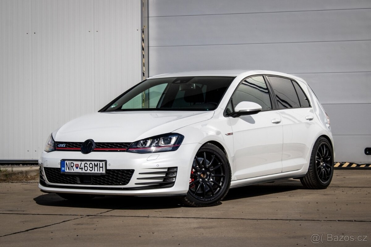 Volkswagen Golf 2.0 TFSI GTI DSG Performance