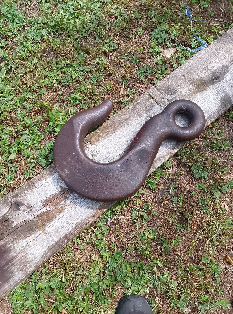 Hák oken 8000kg