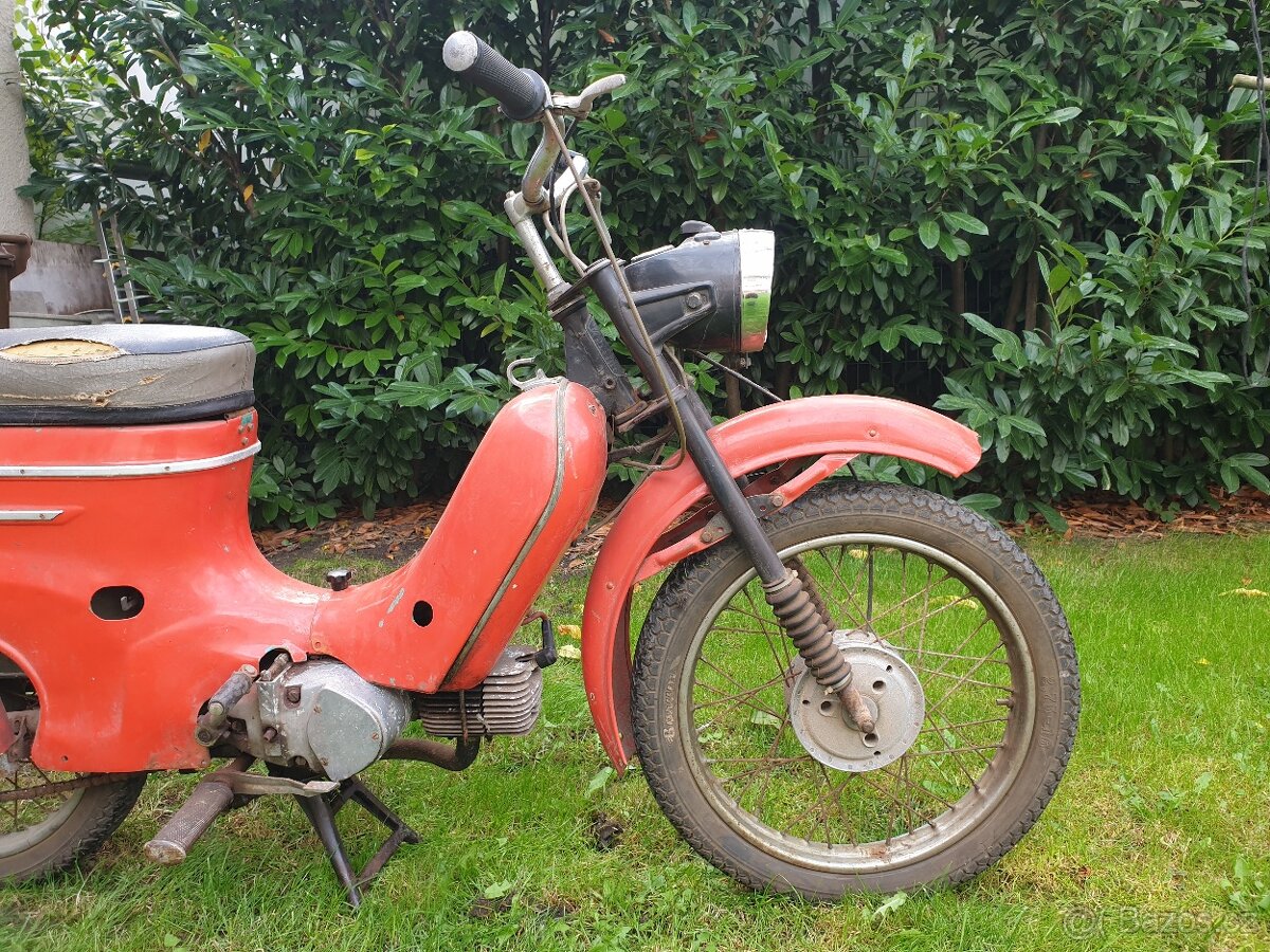 JAWA PIONYR